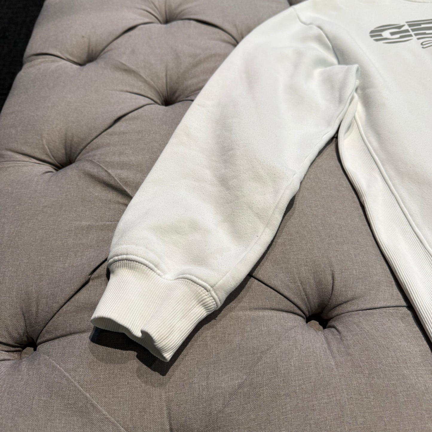 Geedup Sportsman Crewneck 'White Grey' (Second hand)