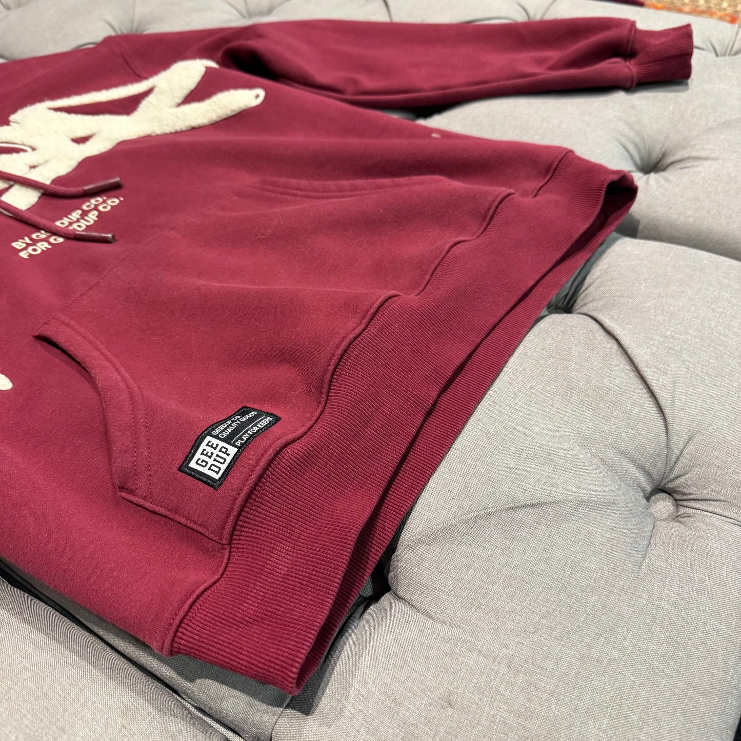 Geedup Handstyle Hoodie 'Maroon Cream' (Second hand)