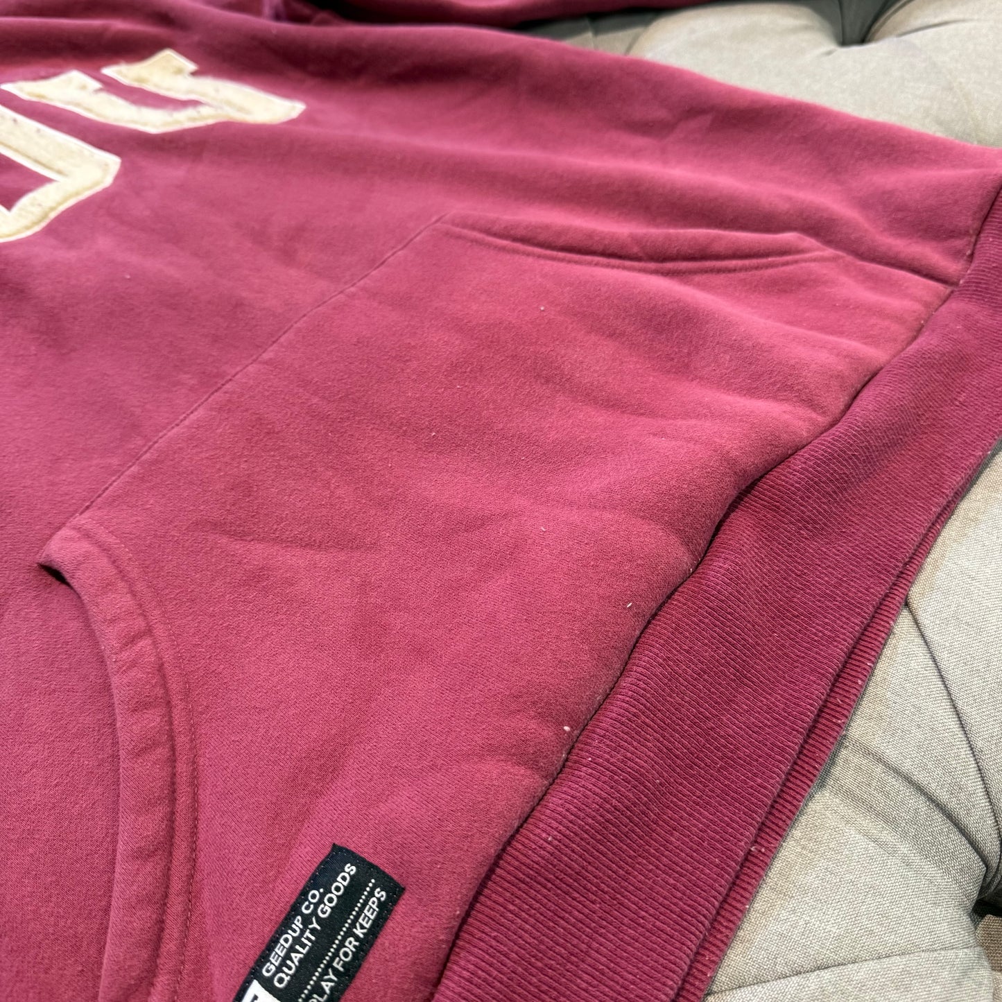 Geedup Team Logo Hoodie (Old Model) 'Maroon Cream' (Second hand)