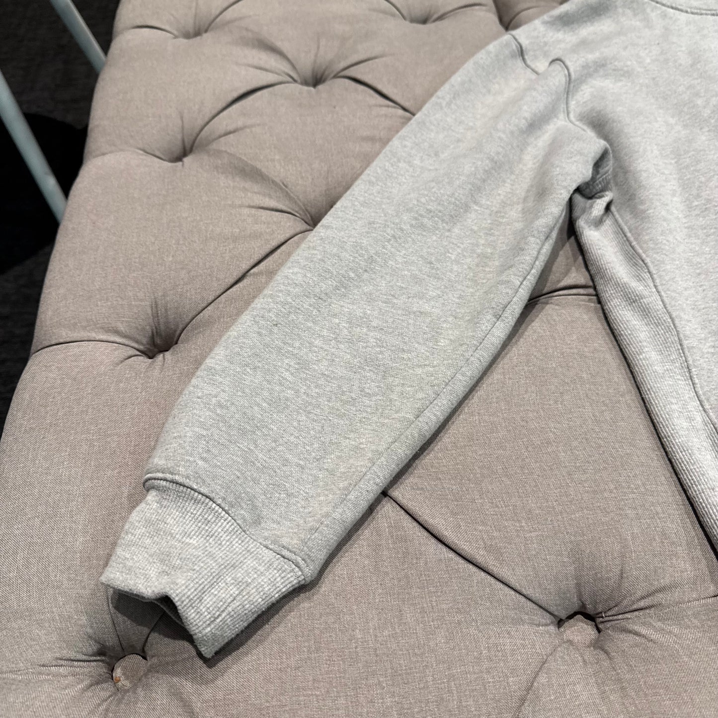 Geedup Hood Logo Hoodie 'Grey White' (Second hand)