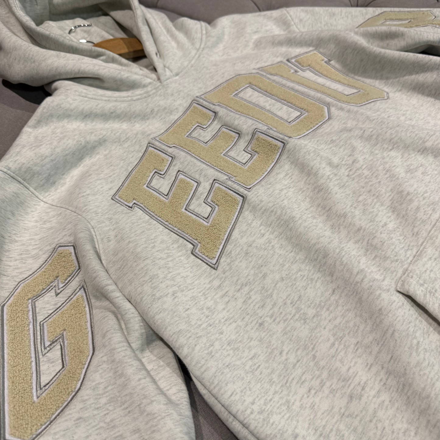 Geedup Team Logo Hoodie 'Wheat' (Second hand)