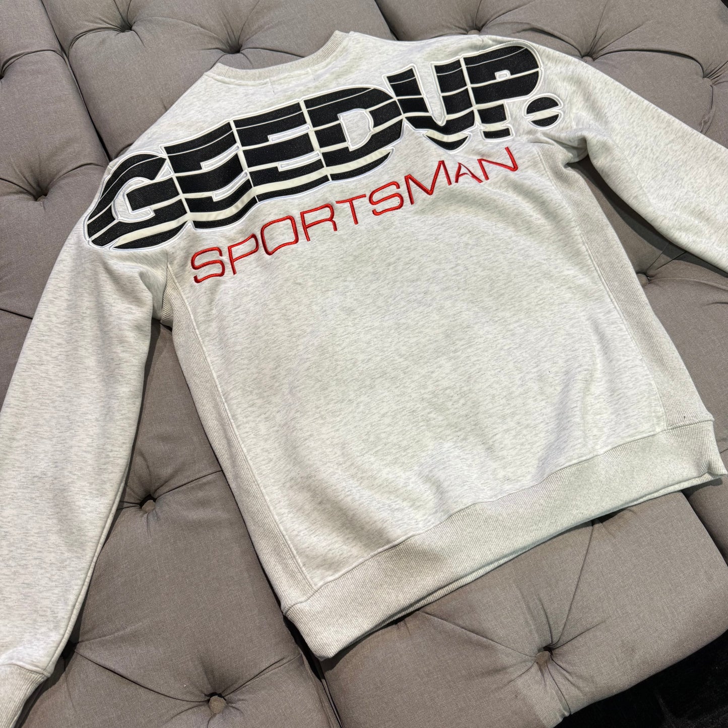 Geedup Sportsman Crewneck 'White Marle Red' (Second hand)