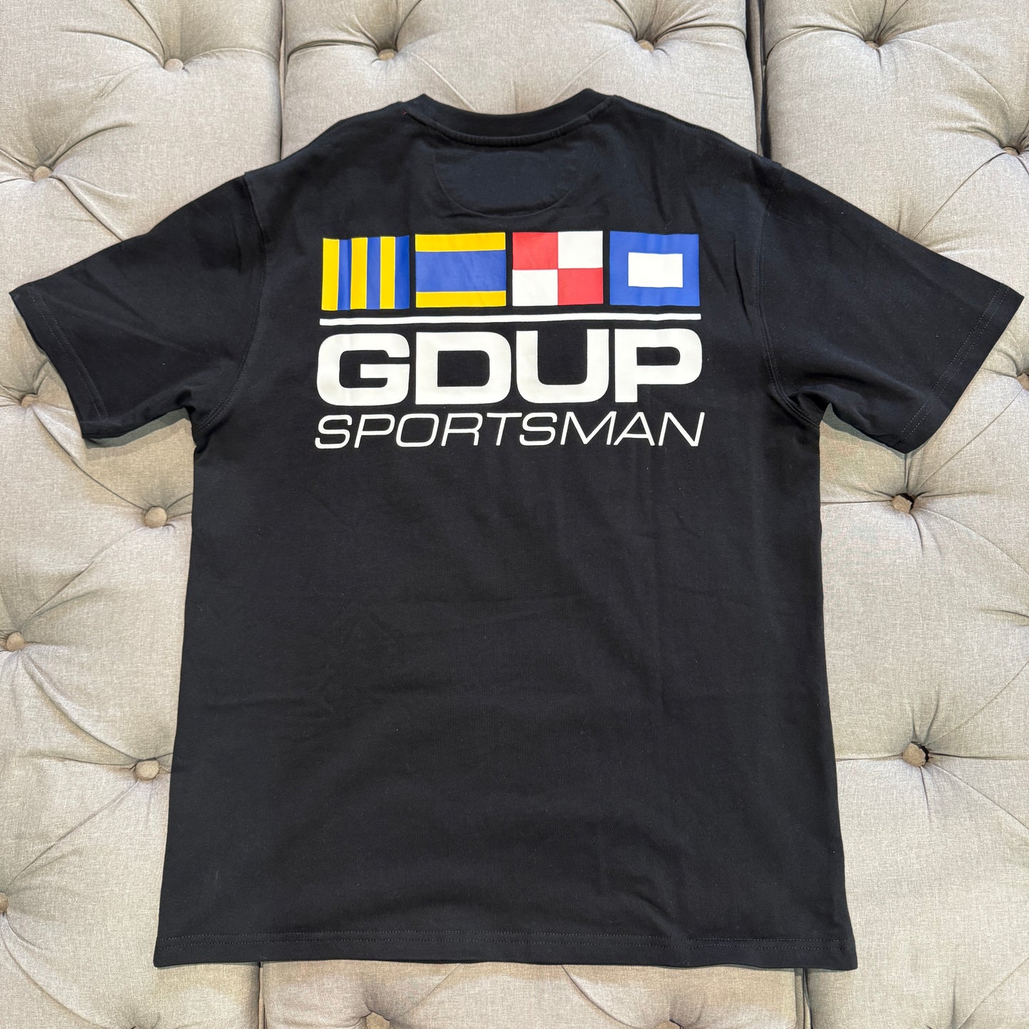 Geedup Sportsman Flag T-Shirt 'Black' (Second hand)