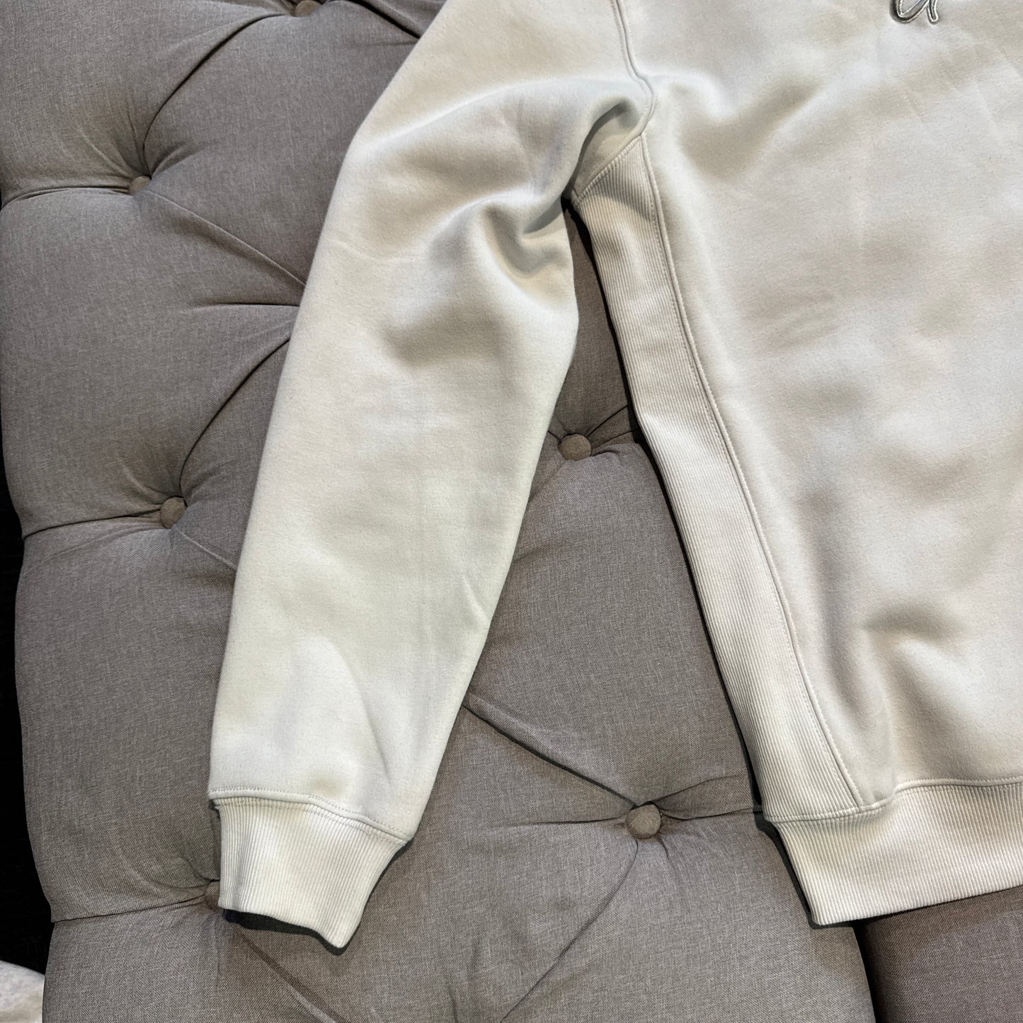 Geedup OS Script Crewneck 'Grey' (Second hand)
