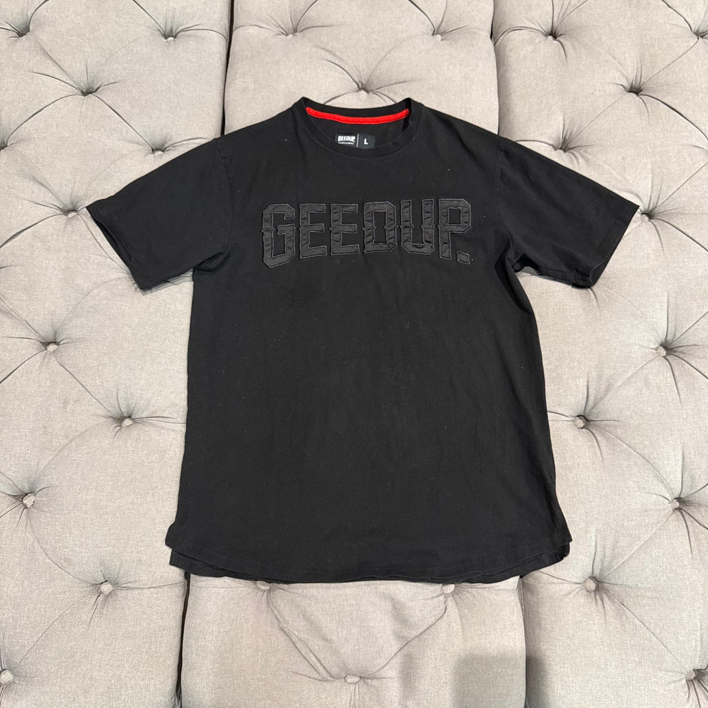Geedup Satin Logo T-Shirt 'Black' (Second hand)