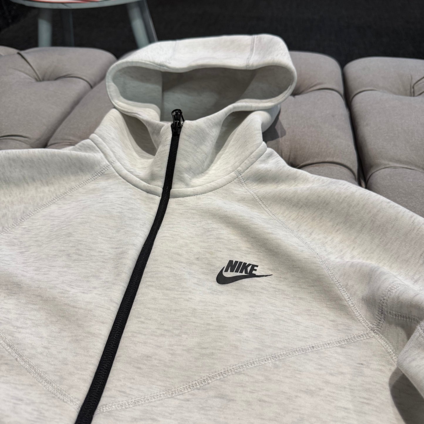 Nike Tech Fleece Jacket 'Cream Beige' (Second hand)