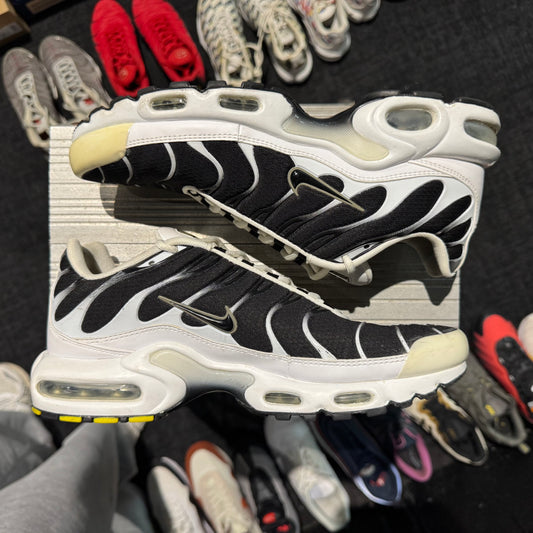 Nike Air Max Plus TN 'Killer Whale 2020' (Second hand)