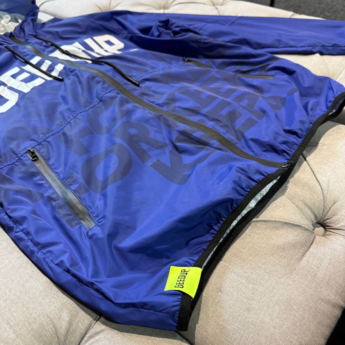 Geedup PFK windbreaker 'Blue White' (Second hand)