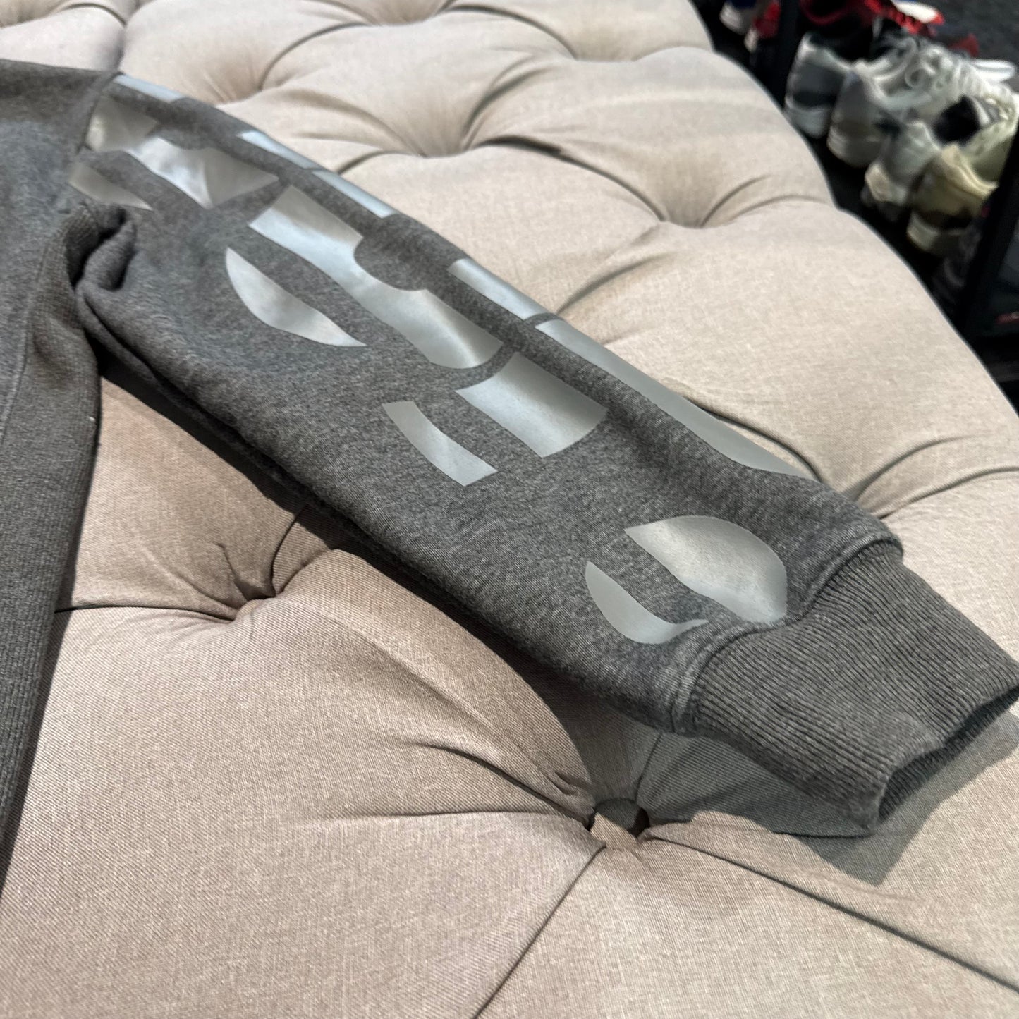 Geedup Sportsman Crewneck 'Charcoal White' (Second hand)
