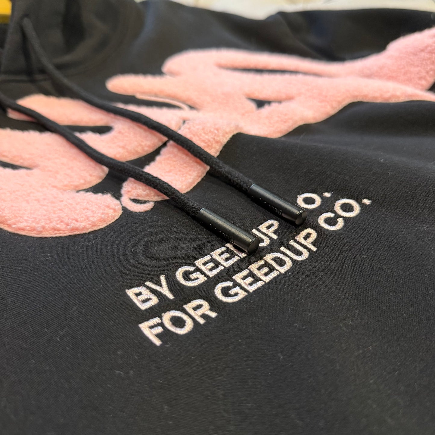 Geedup Handstyle Hoodie 'Black Pink' (Second hand)