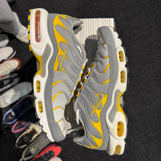 Nike Air Max Plus TN 'Sulphur' (Second hand)