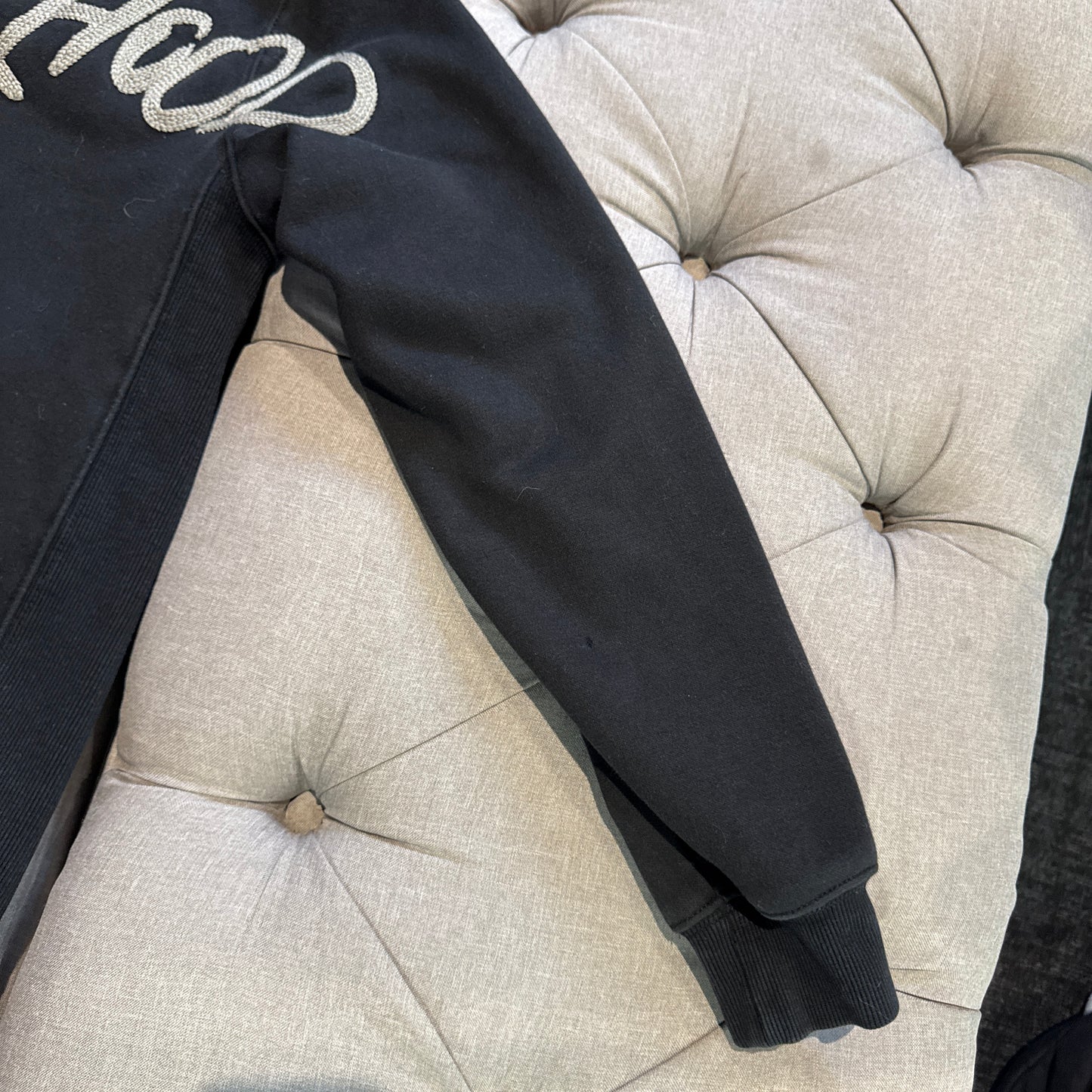Geedup Always Neighbourhood Crewneck 'Black Grey' (Second hand)