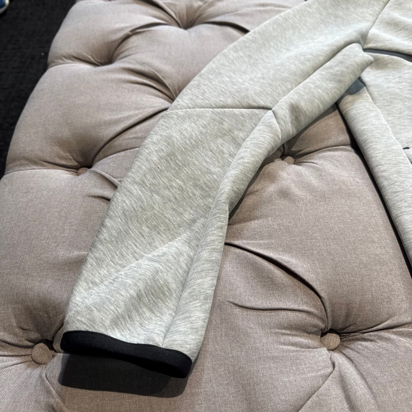 Nike Tech Fleece Jacket 'Grey' (Second hand)