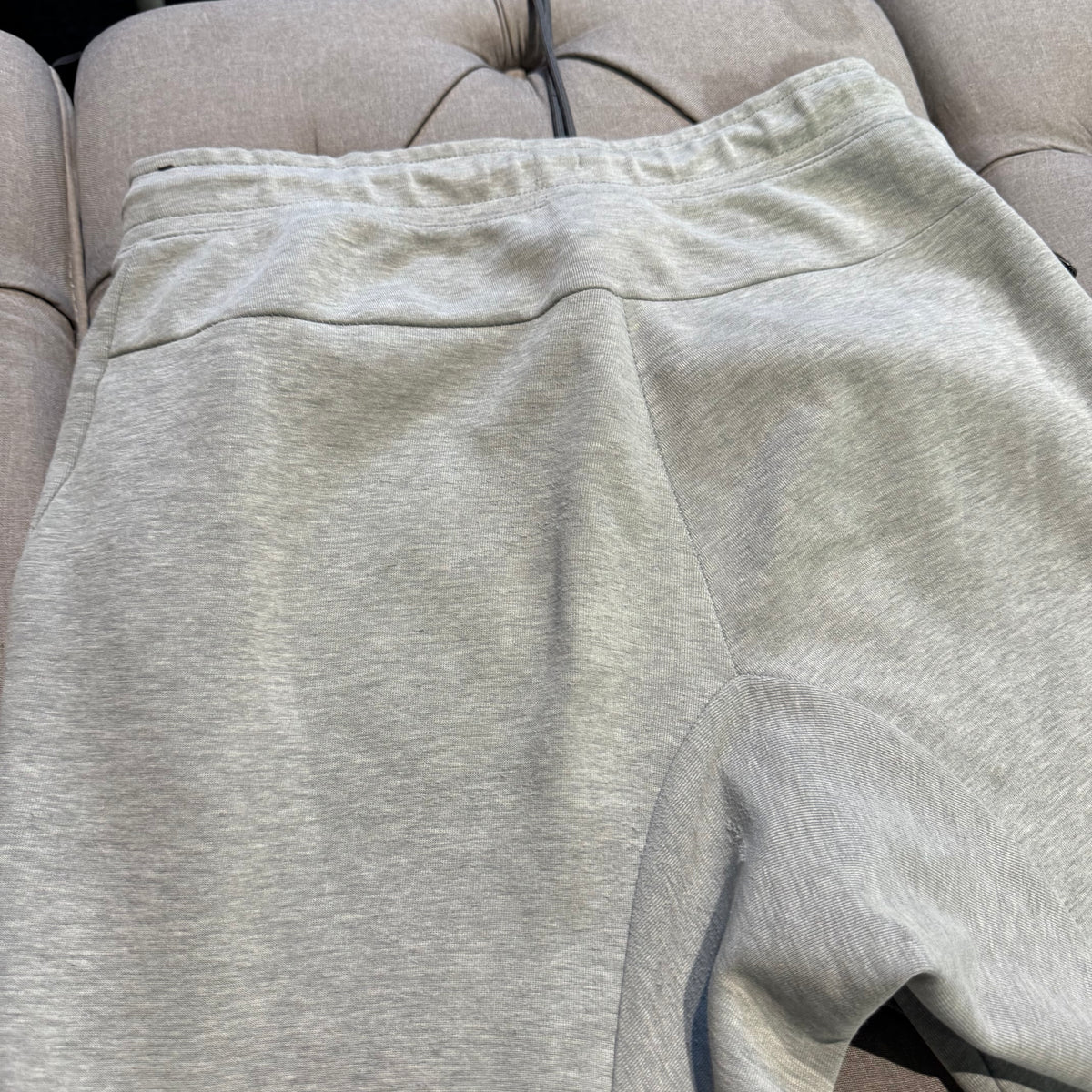 Nike Tech Fleece Pants 'Grey' (Second hand)