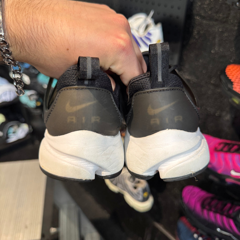 Nike Air Presto 'Black White' (Second hand)