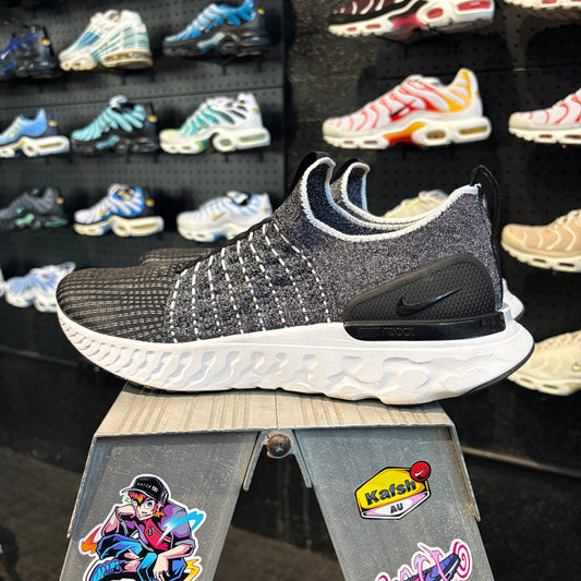 Nike React Phantom Run 2 'Black White' (Second hand)