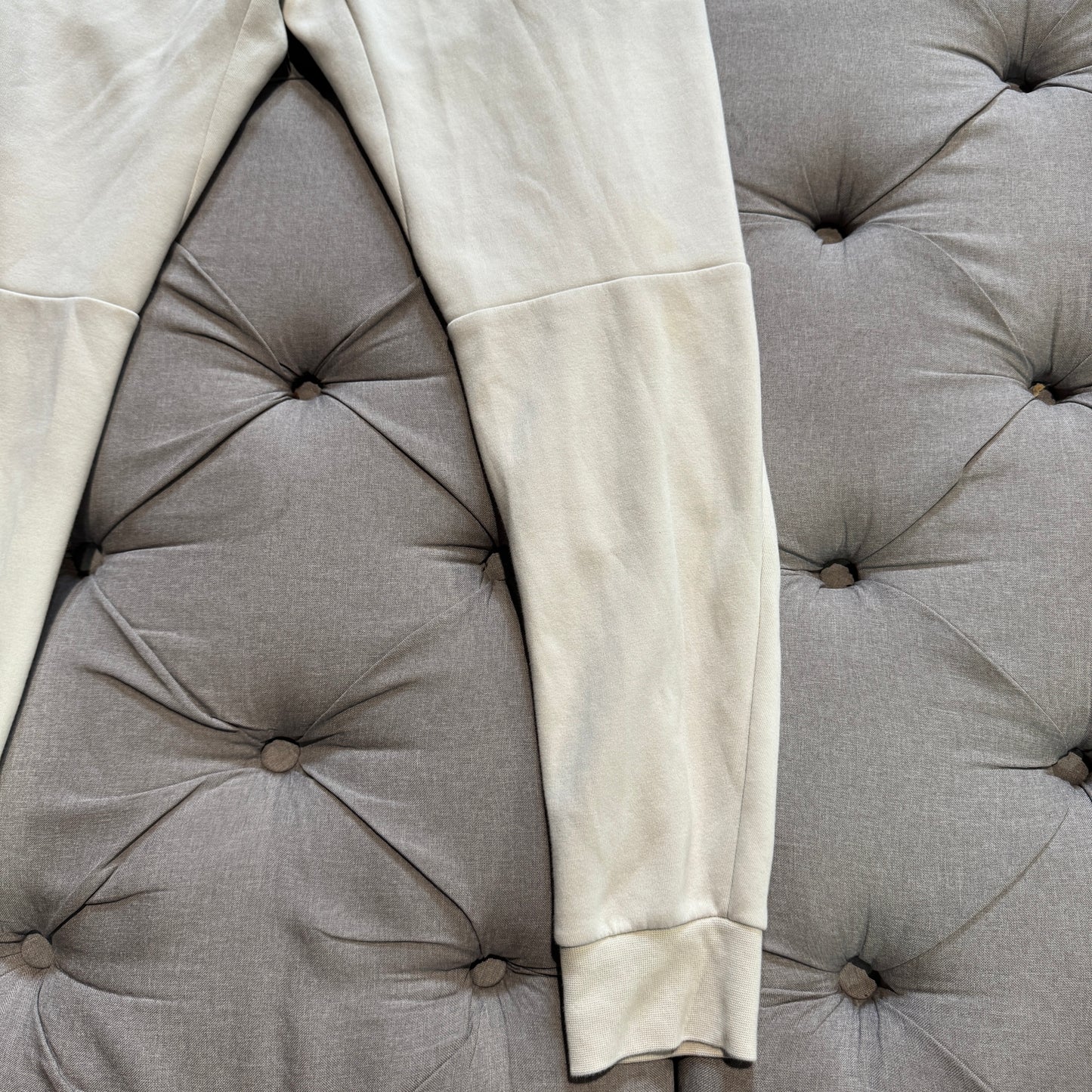 Nike Tech Fleece Pants 'Cream' (Second hand)