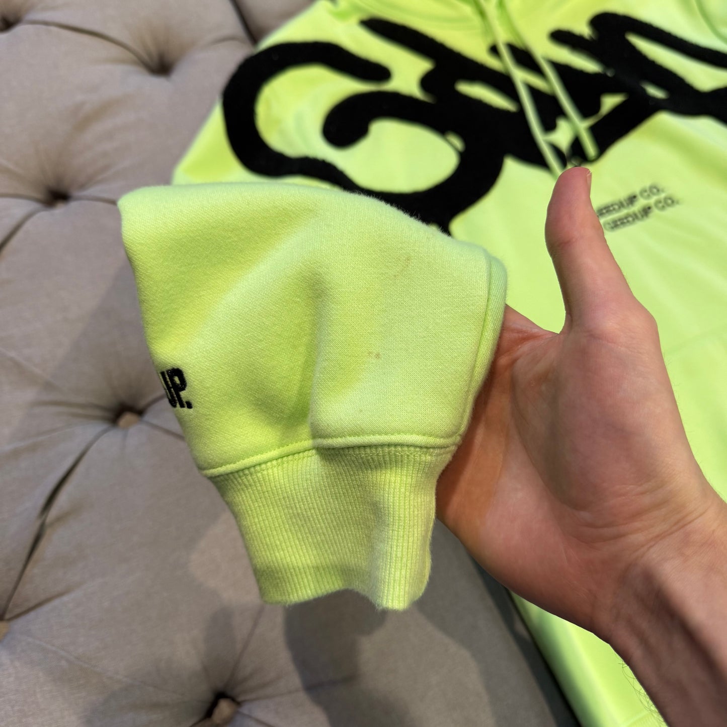 Geedup Handstyle Hoodie ‘Pastel Green Black’ (Second hand)