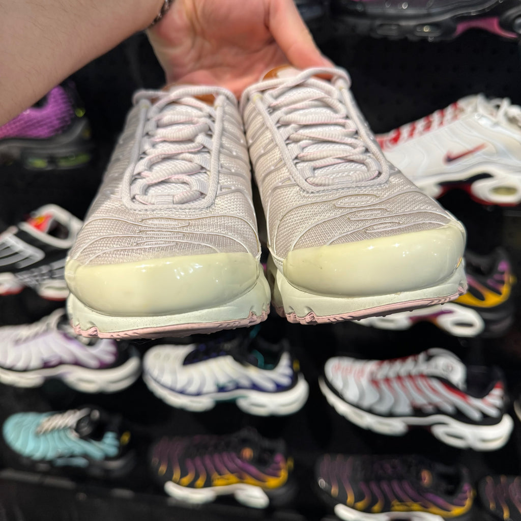 Nike Air Max Plus TN 'Pale Pink' (Second hand)
