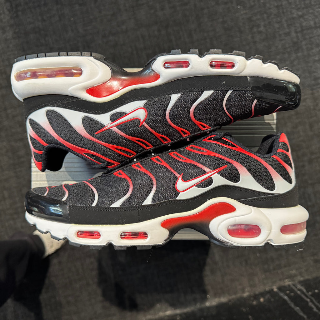 Nike Air Max Plus TN 'Black White University Red' (Brand New)
