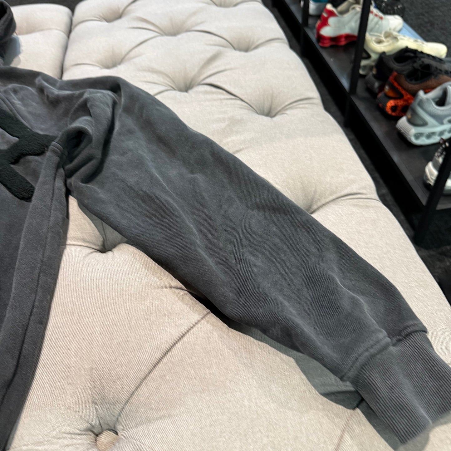 Geedup Handstyle Hoodie 'Washed Black' (Second hand)