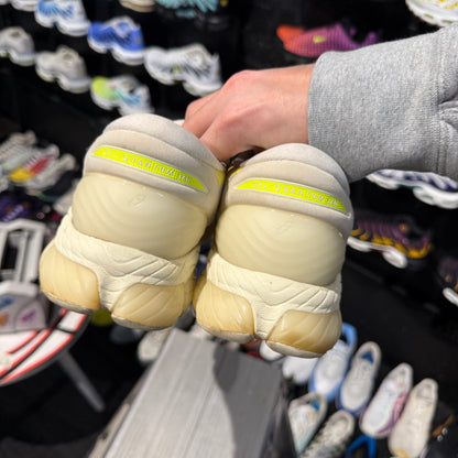 Asics Gel Quantum 360 8 Paris 'Cream Safety Yellow' (Second hand)