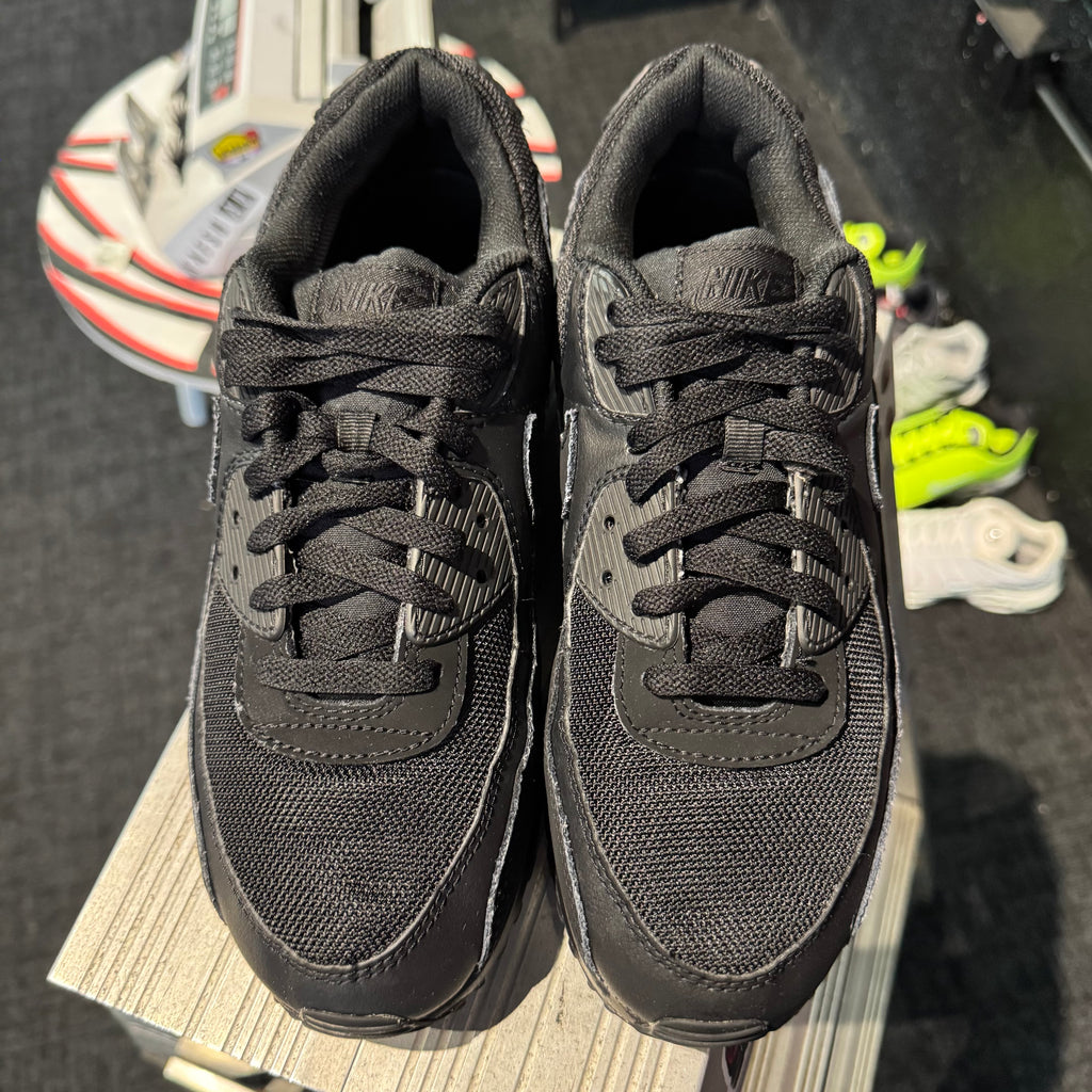 Nike Air Max 90 'Triple Black' (Second hand)