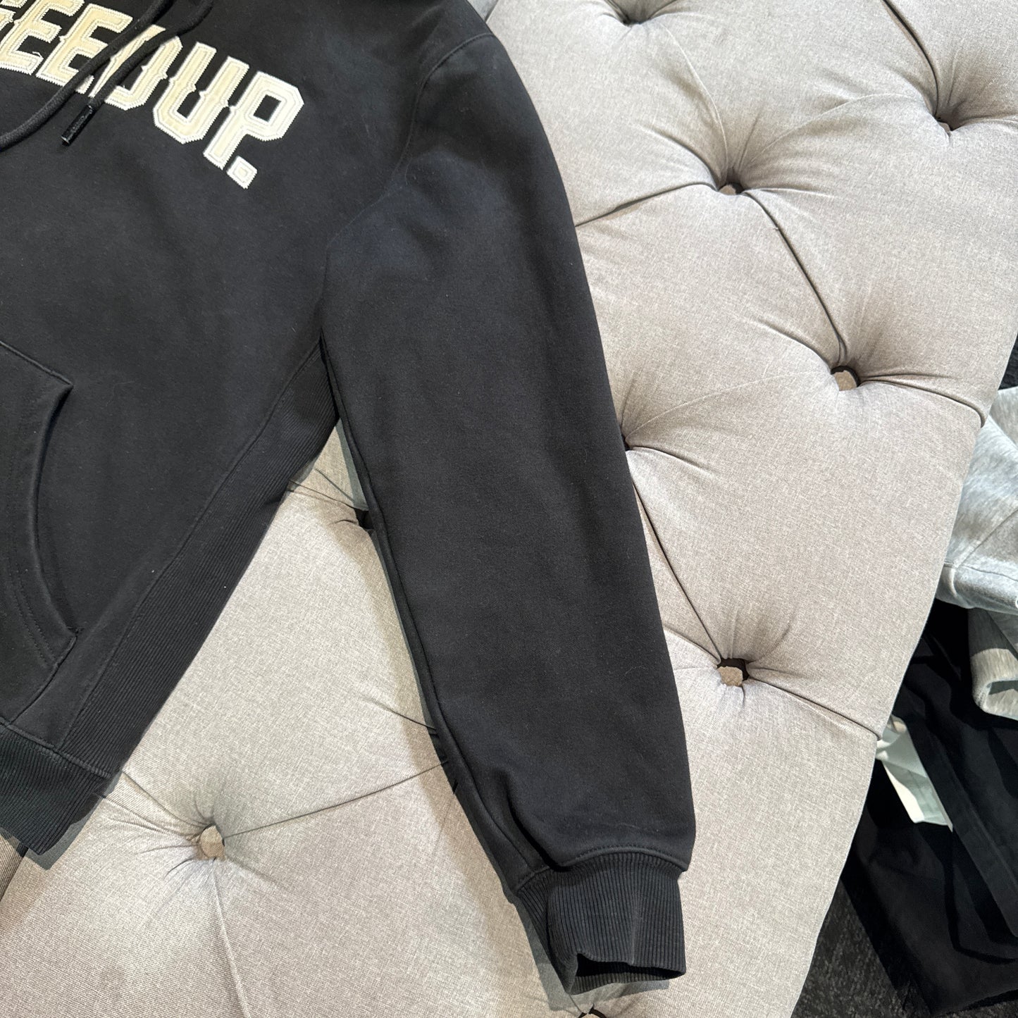 Geedup Cities Hoodie 'Black White' (Second hand)