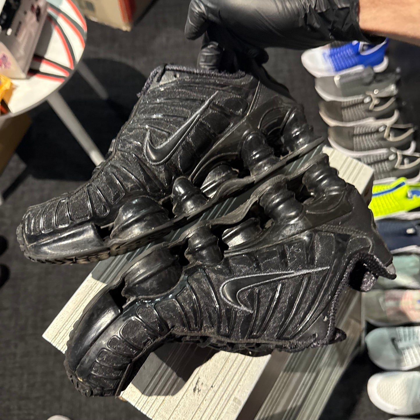 Nike Shox TL 'Triple Black' (Second hand)