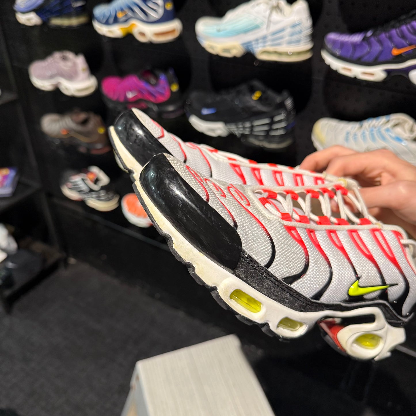 Nike Air Max Plus 'TN' White Crimson Venom (Second hand)