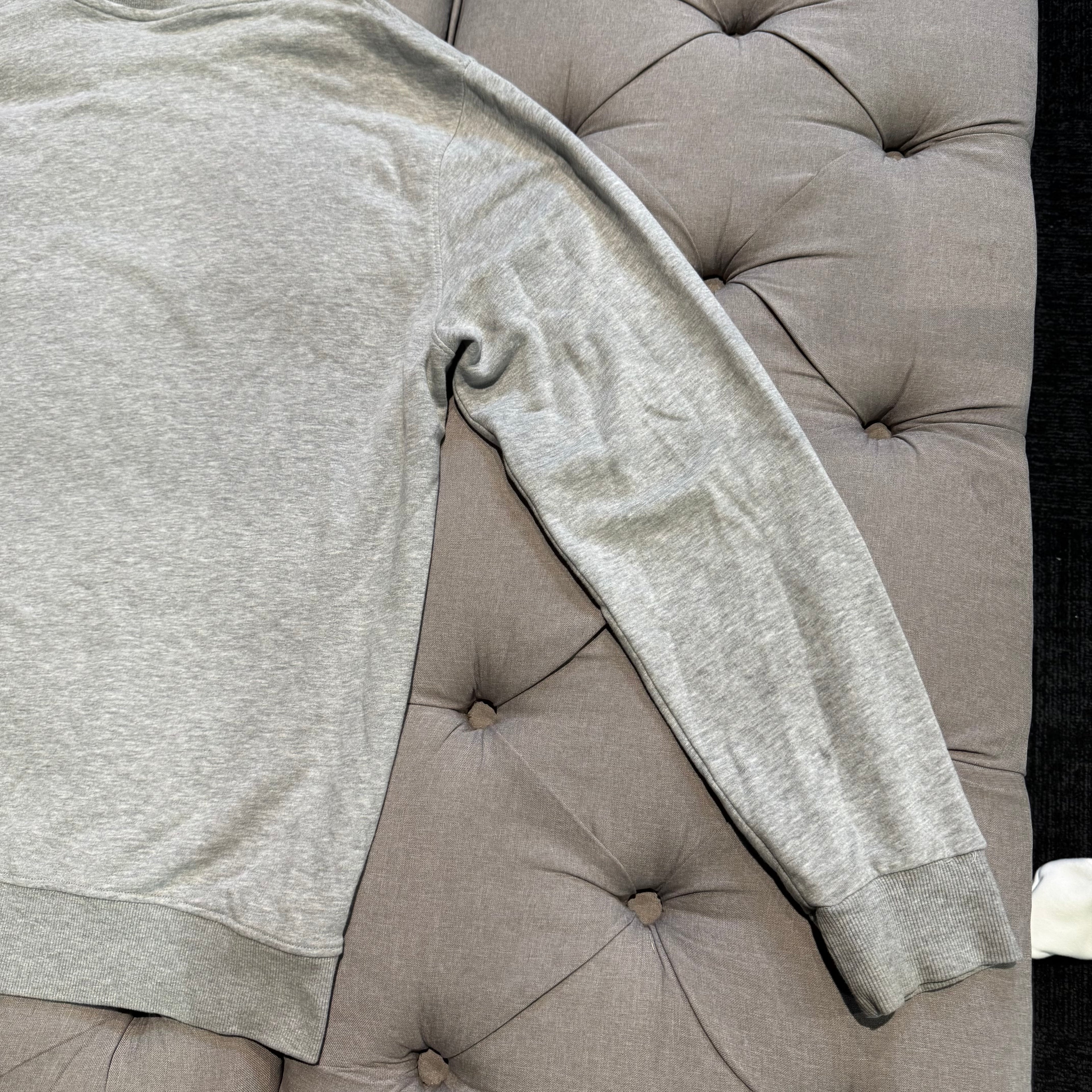 Lacoste Small Croc Crewneck 'Grey' (Second hand)
