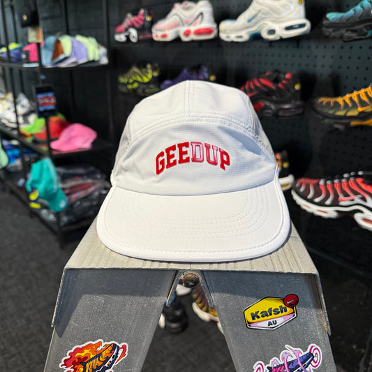 Geedup 5 Panel Cap ‘Red White’ (Second hand)