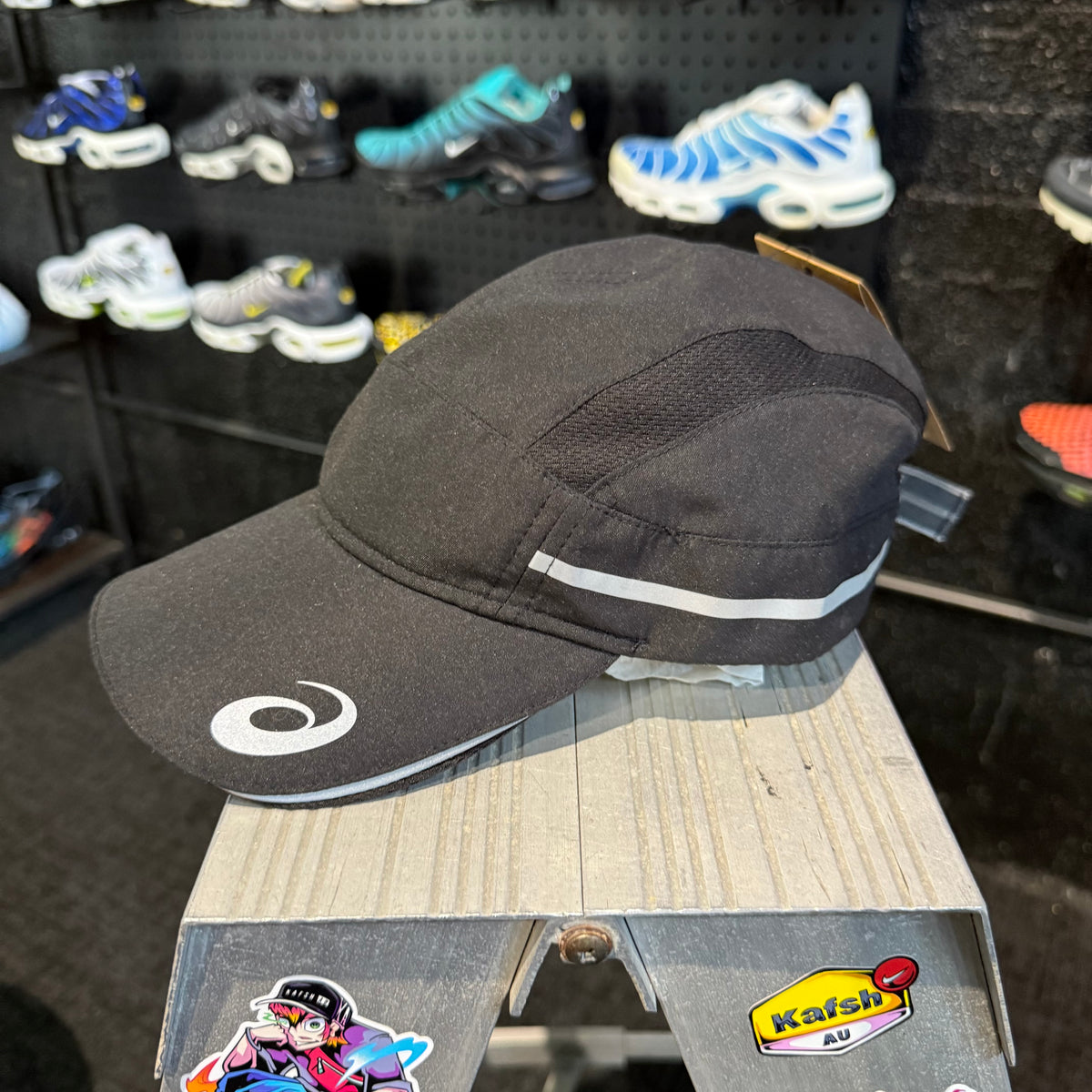 Asics Reflective Brim Cap 'Black' (Brand New)