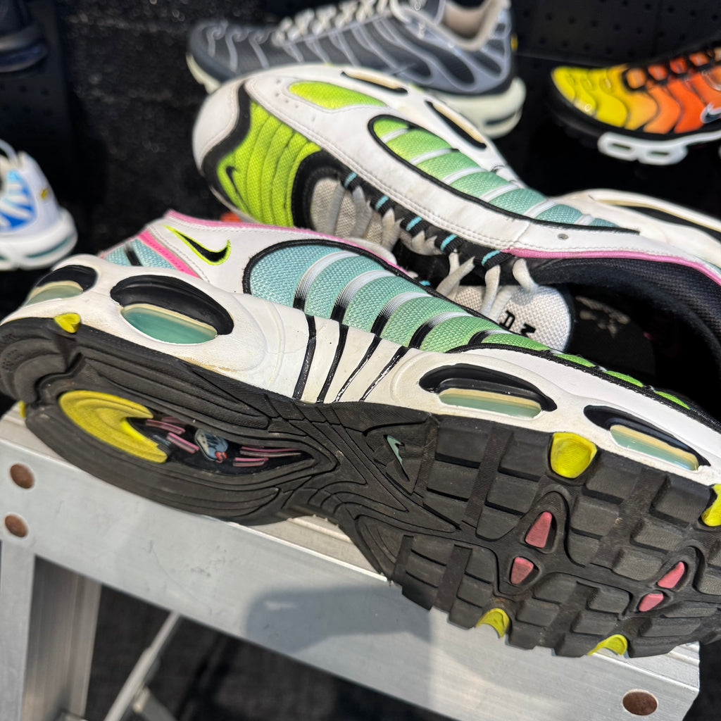 Nike Air Max Tailwind 4 'Aurora Green' (Second hand)