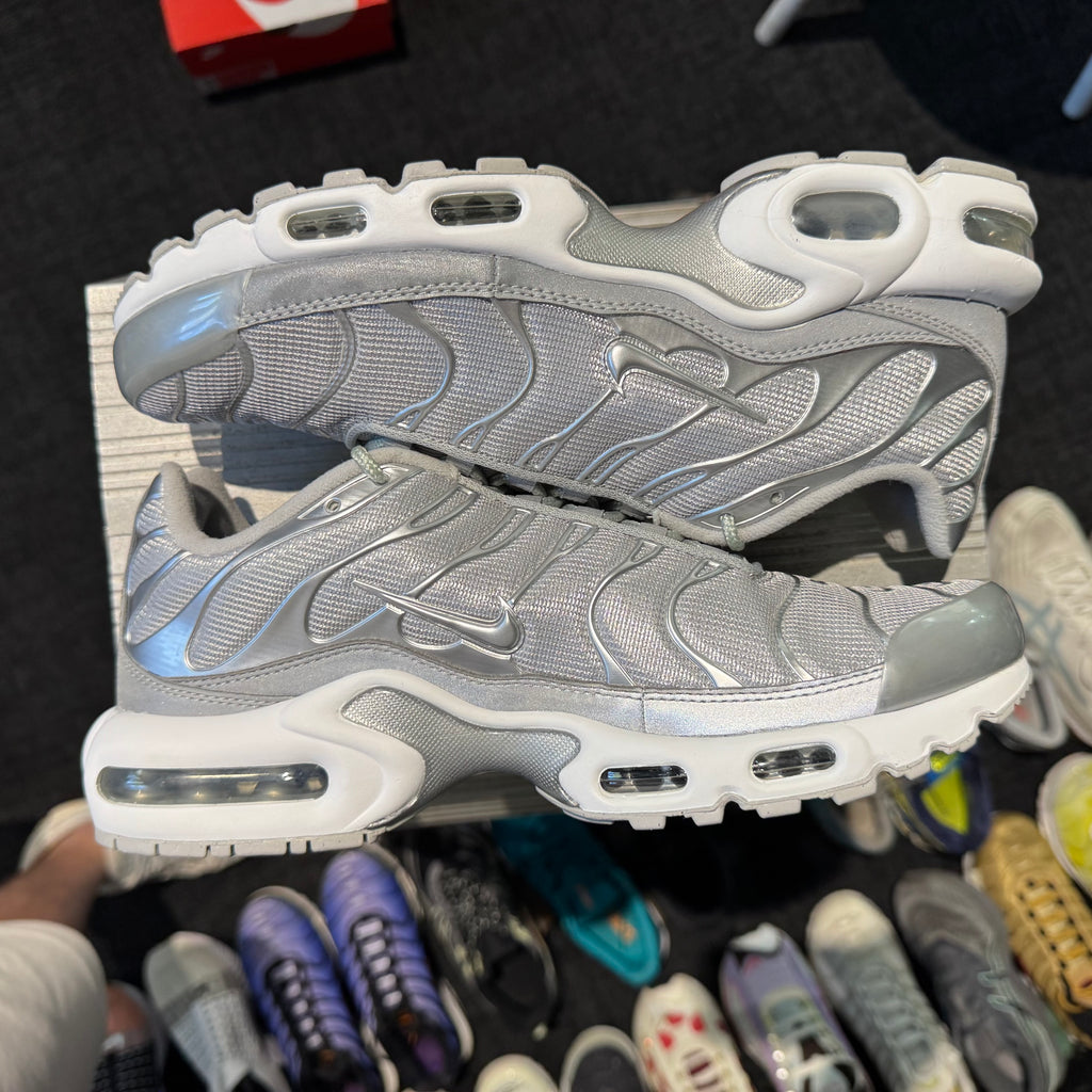Nike Air Max Plus TN 'Silver Bullet' (Brand New)