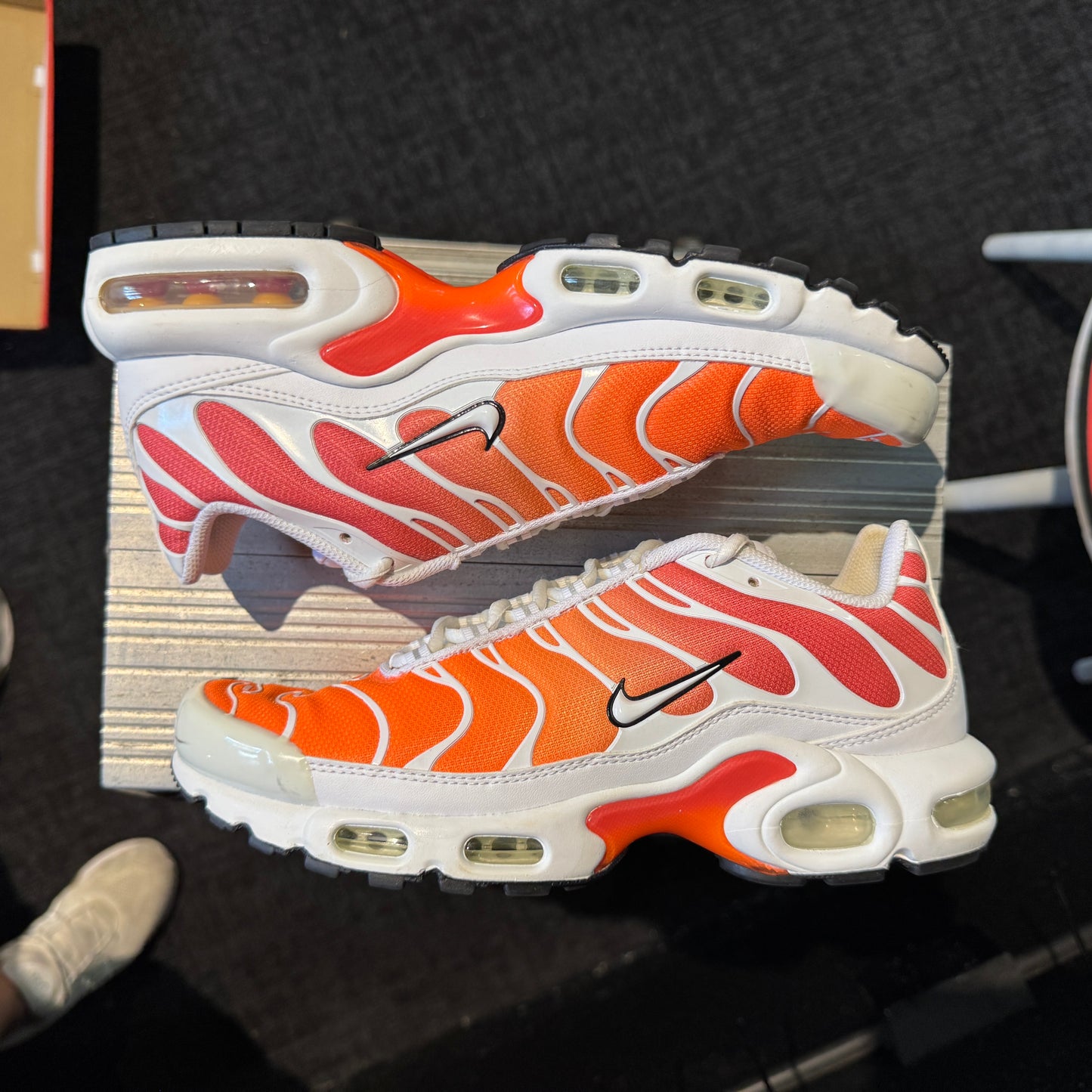 Nike Air Max Plus TN 'White Sunrise' (Second hand)
