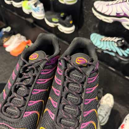 Nike Air Max Plus TN 'Black University Gold' (Second hand)
