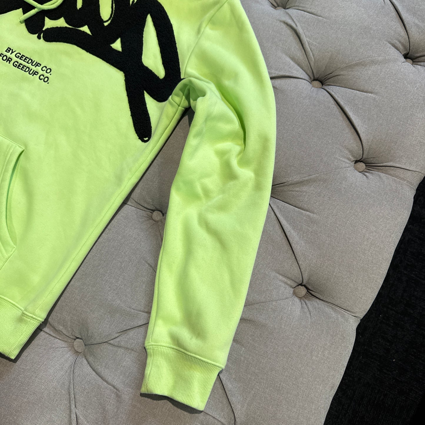 Geedup Handstyle Hoodie 'Pastel Green Black' (Second hand)