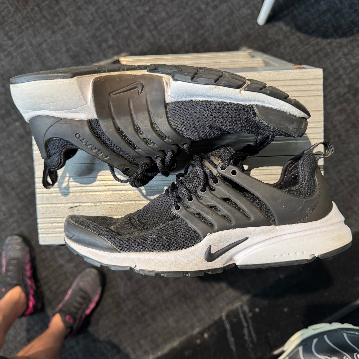 Nike Air Presto 'Black White' (Second hand)