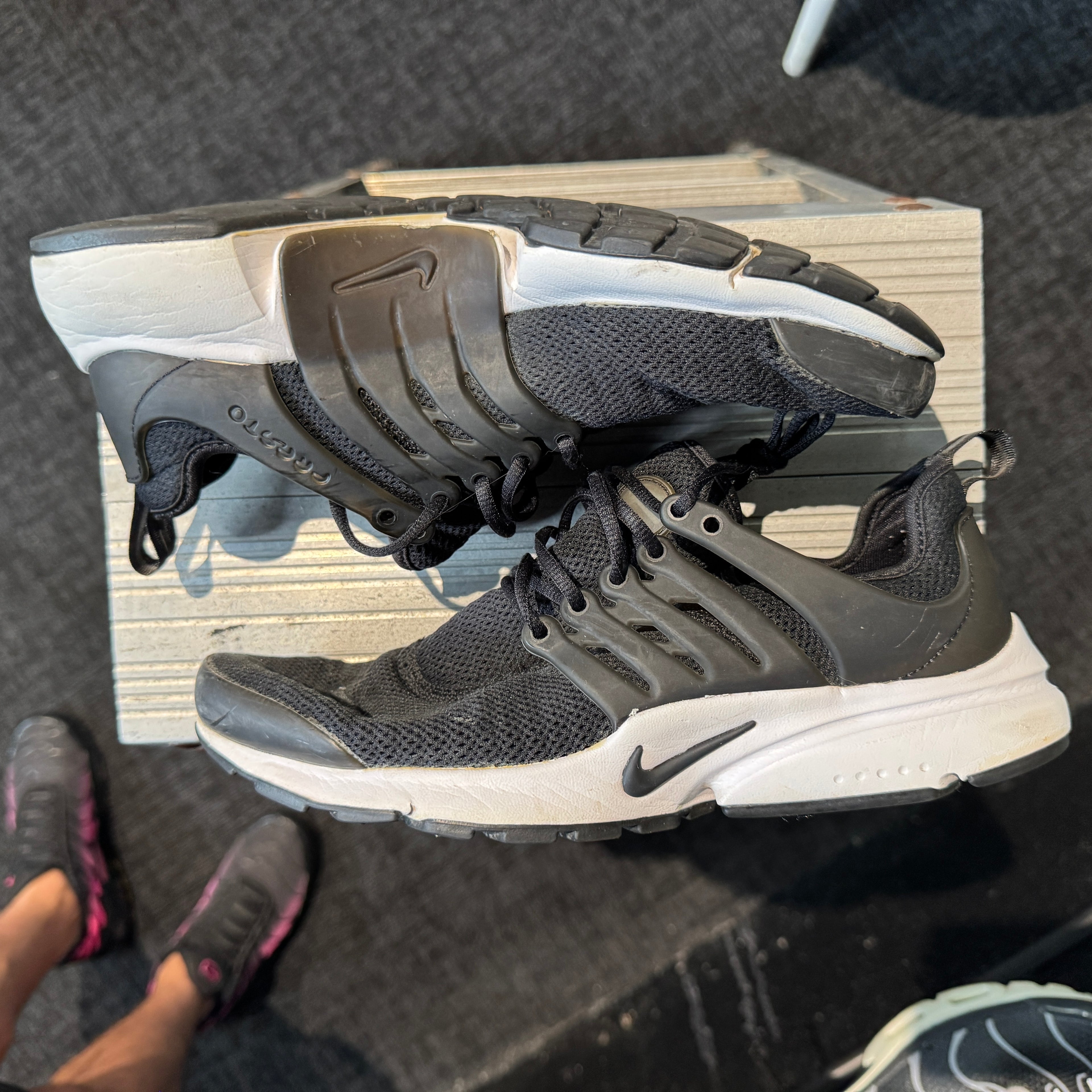 Nike Air Presto 'Black White' (Second hand)