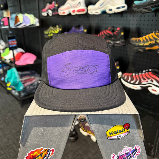 Asics Cap ‘Black Purple’