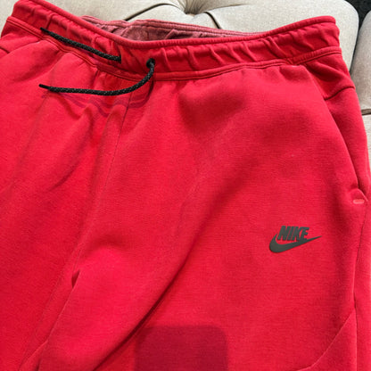 Nike Tech Fleece Pants 'Red' (Second hand)