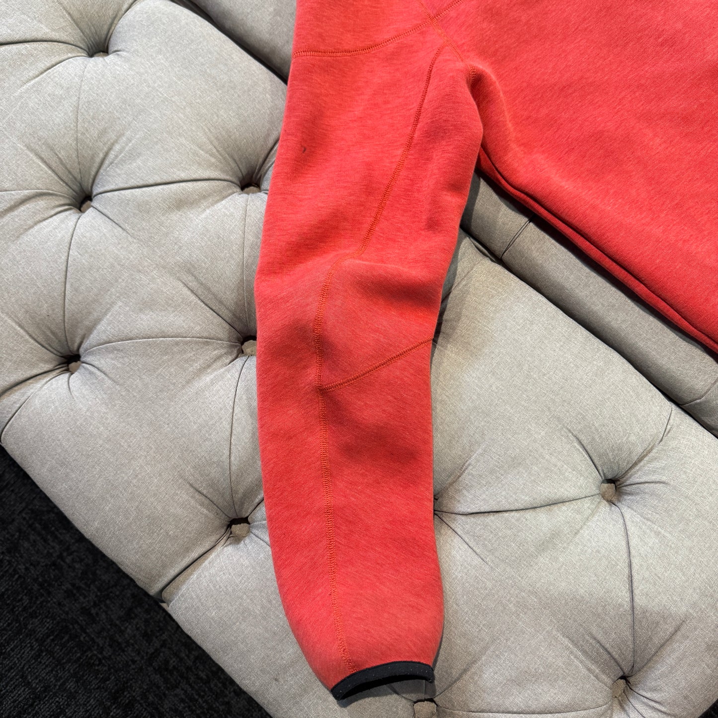 Nike Tech Fleece Jacket 'Washed Red' (Second hand)