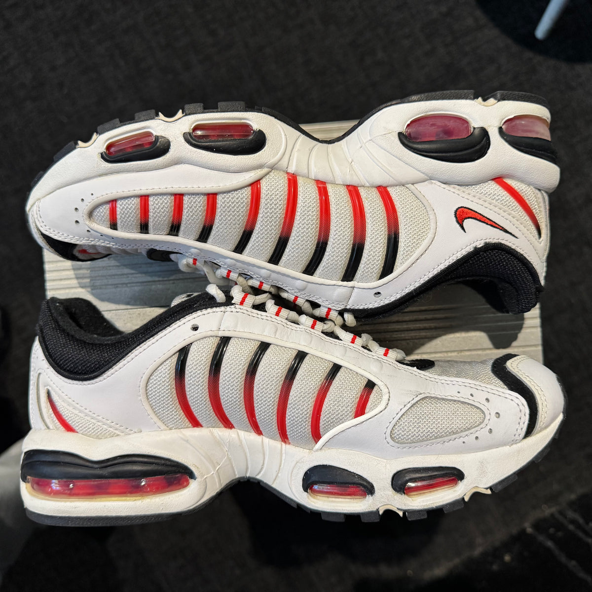 Nike Air Max Tailwind 4 'White Habenero Red Black' (Second hand)