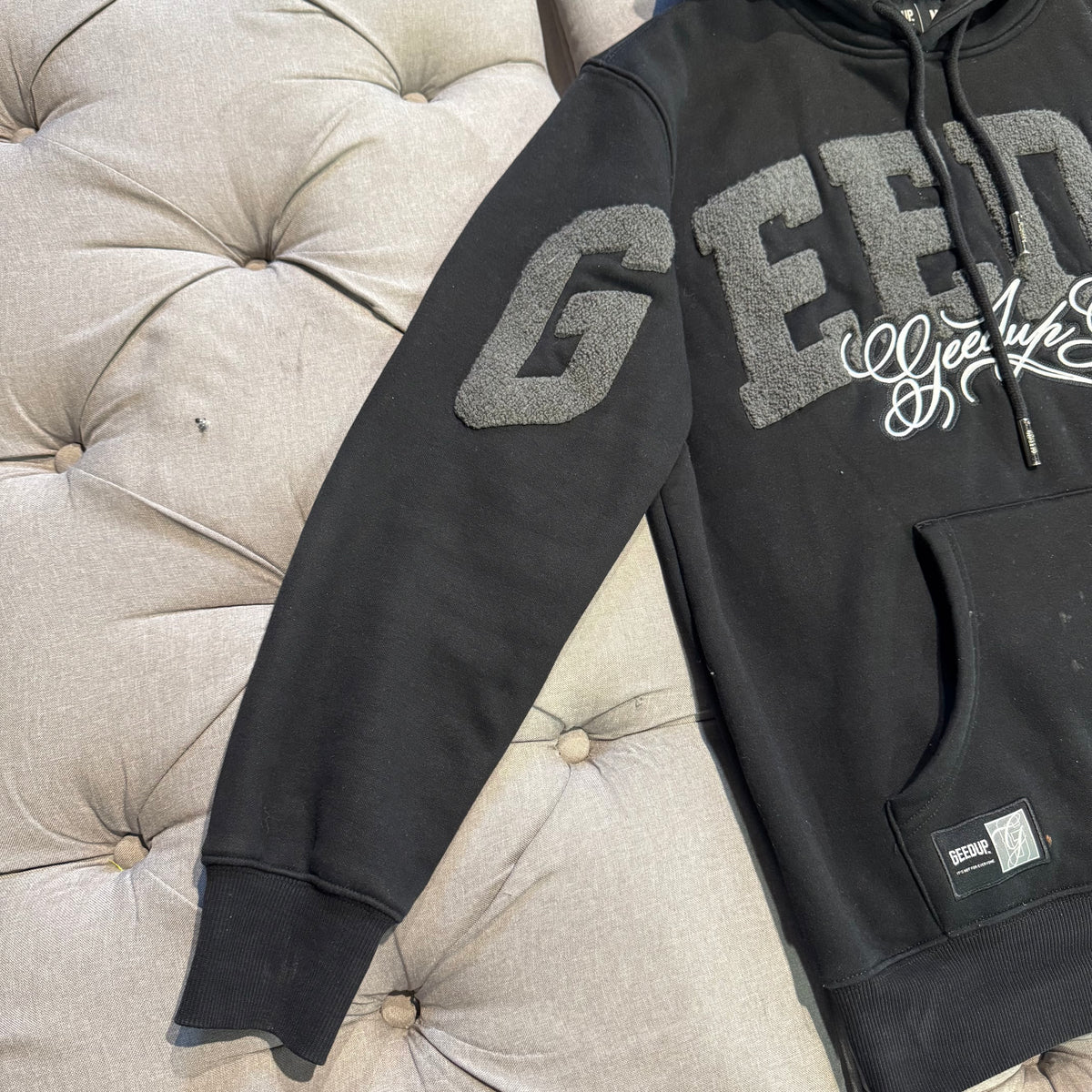 Geedup Team Logo Cursive Hoodie 'Black Grey' (Second hand)
