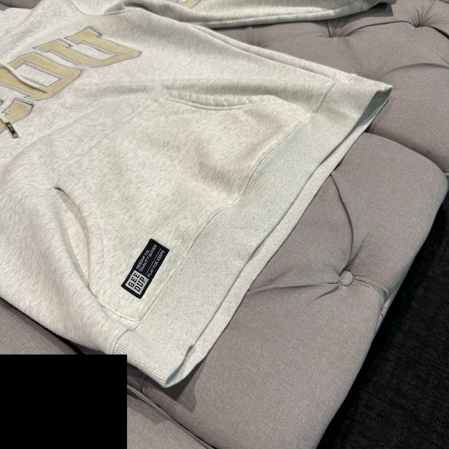 Geedup Team Logo Hoodie 'Wheat' (Second hand)