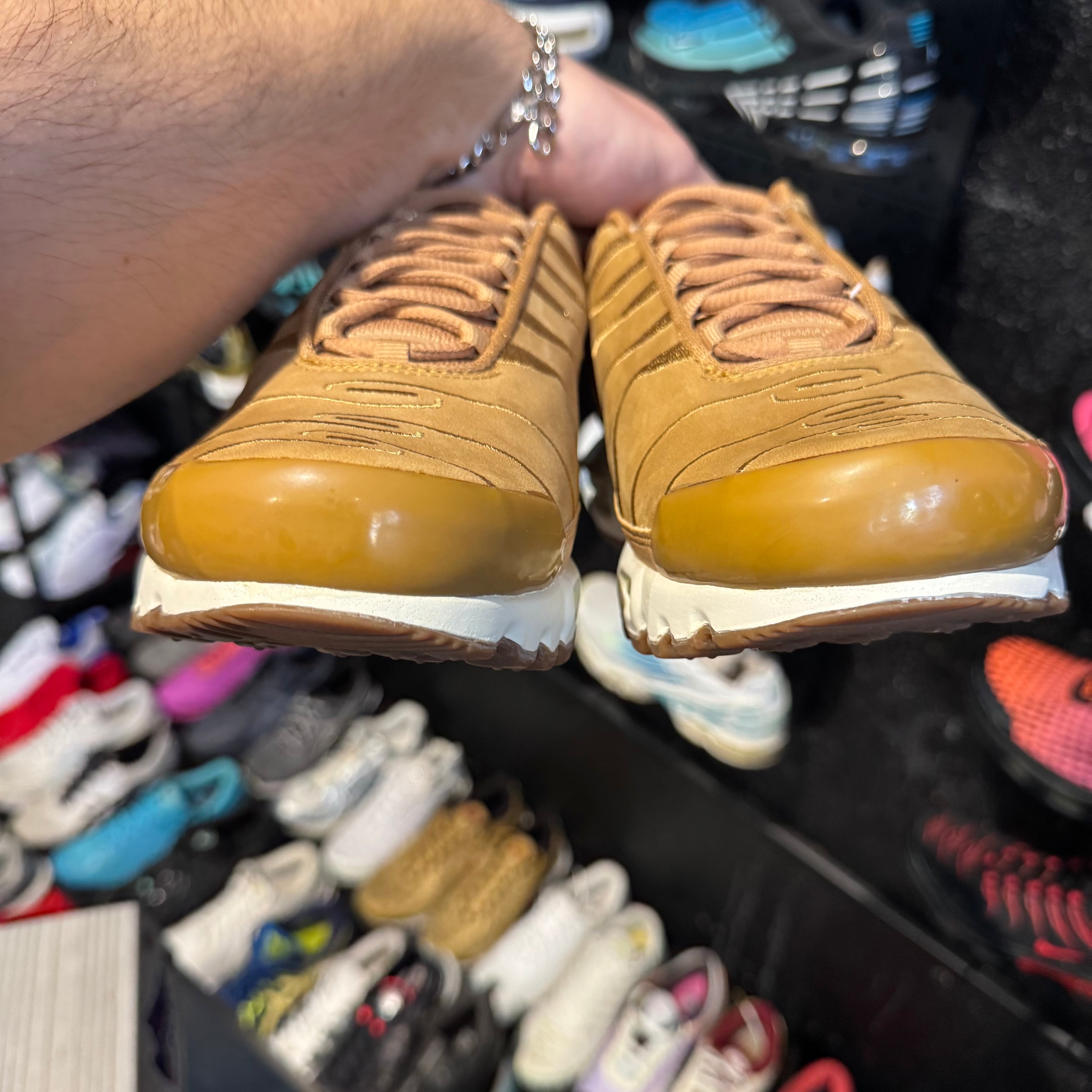 Nike Air Max Plus TN EF 'Flax Sail' (Brand New)