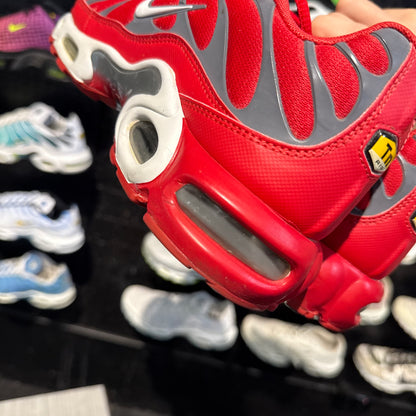 Nike Air Max Plus TN 'University Red Pure Platinum' 2017 (Second hand)