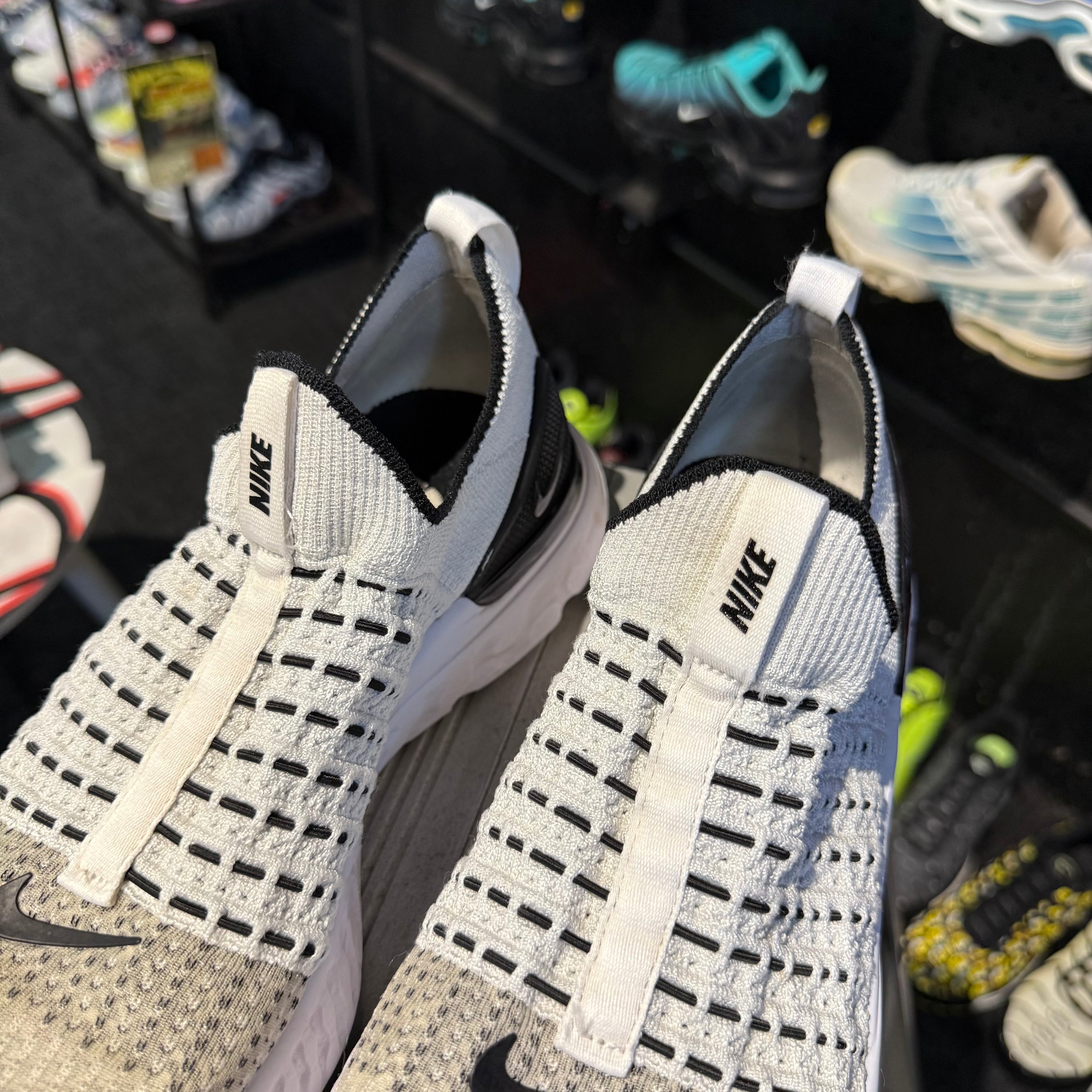 Nike React Phantom Run Flyknit 2 'White Black' (Second hand)