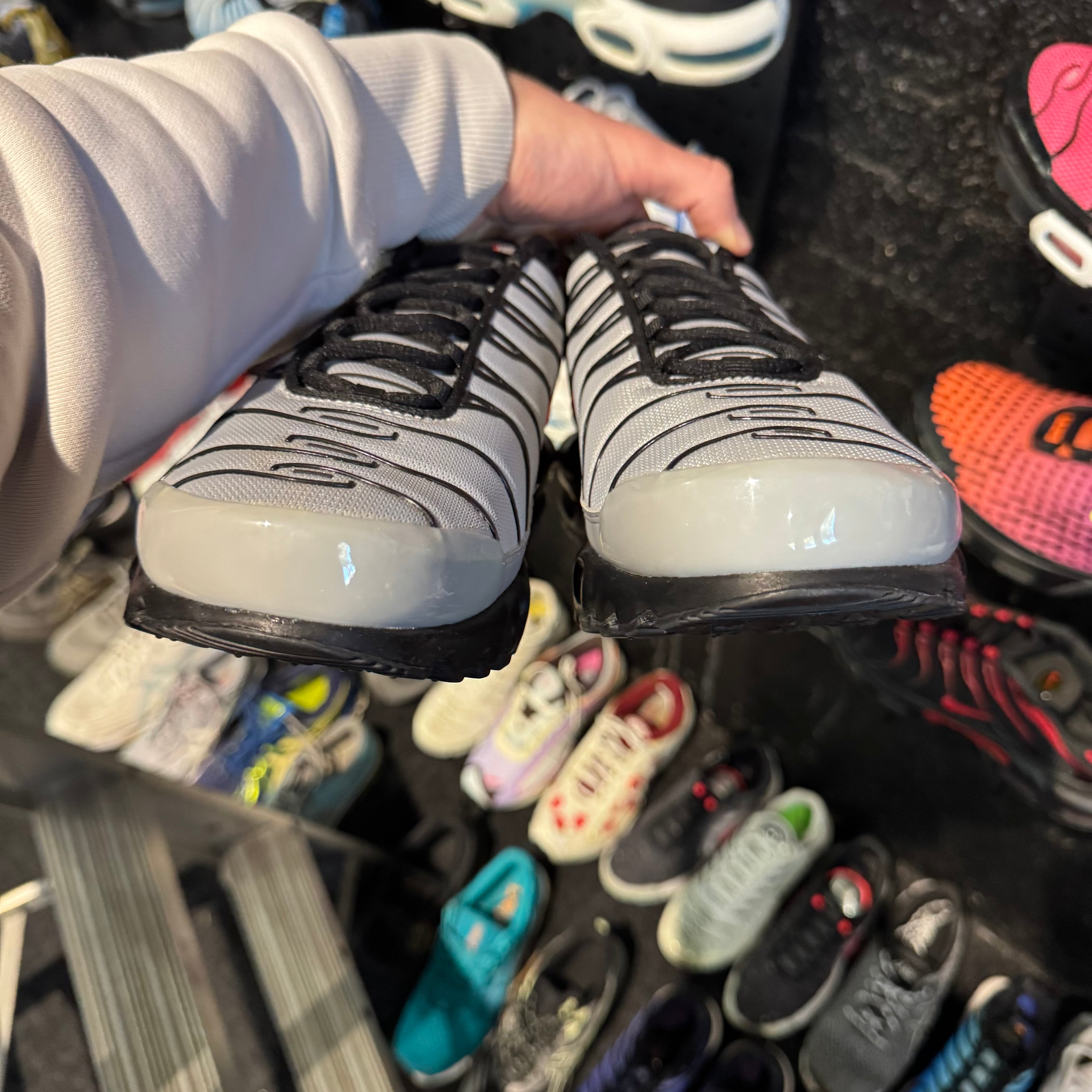 Nike Air Max Plus TN 'Ultron Wolf Grey Bright Crimson' (Brand New)